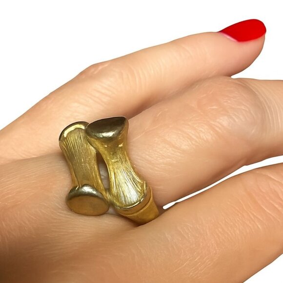 Vintage Avon Bamboo Ring Gold Tone Size 6.5 - Picture 3 of 3